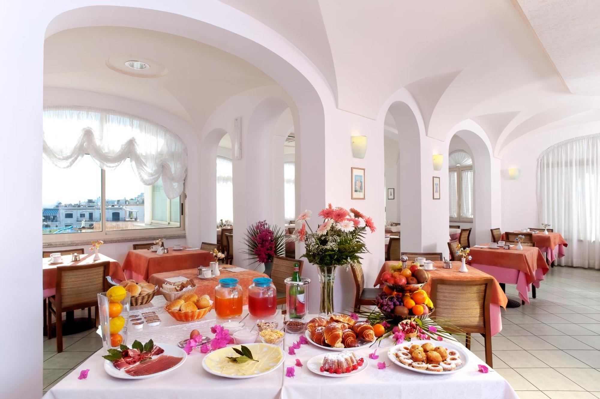 Hotel Ulisse Ischia Bagian luar foto